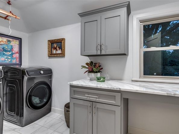 5045  Milam Street , Dallas Texas 75206