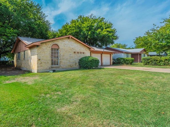 6912  Alma Street , Forest Hill Texas 76140