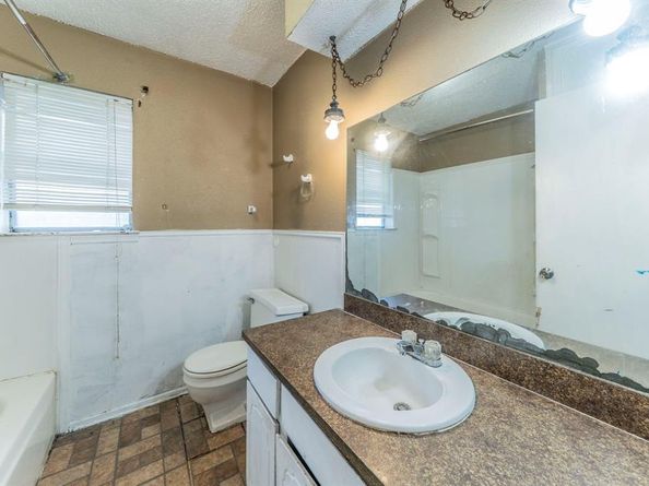 6912  Alma Street , Forest Hill Texas 76140