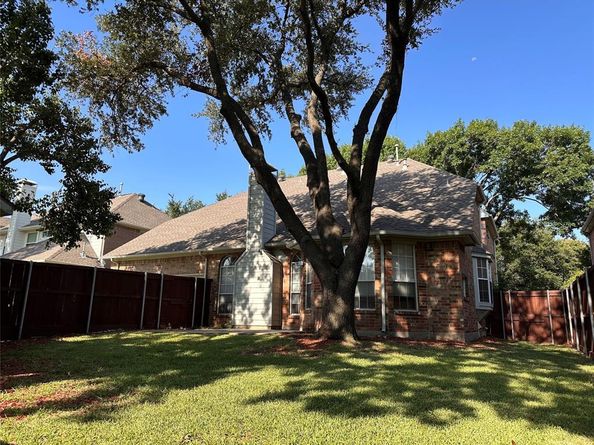 3110  Glenmere Court , Carrollton Texas 75007
