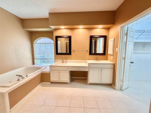 3110  Glenmere Court , Carrollton Texas 75007
