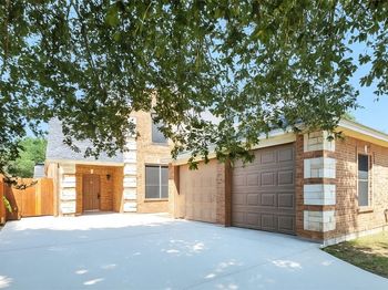 619  Comal Avenue 