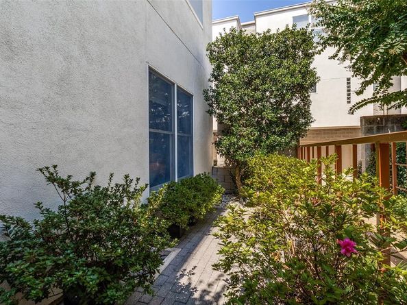 4014  Travis Street  A, Dallas Texas 75204