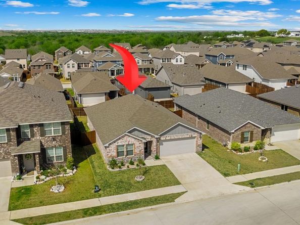 2848  Fox Trail Lane , Fort Worth Texas 76108