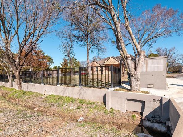 234 E Fork Road , Sunnyvale Texas 75182