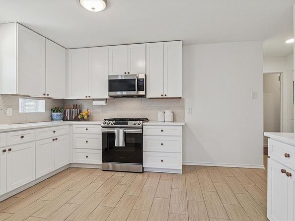 2461  Highland Road , Dallas Texas 75228
