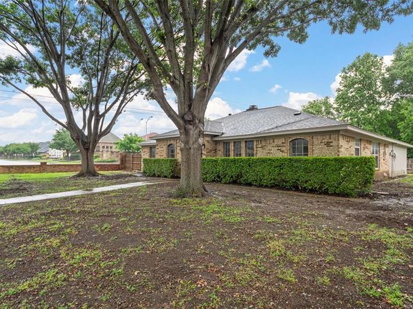 2100  Valley Forge Drive , Plano Texas 75075