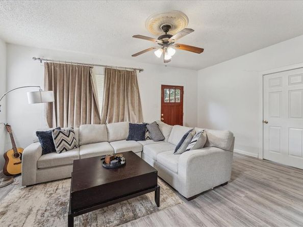 4602  Junius Street , Dallas Texas 75246