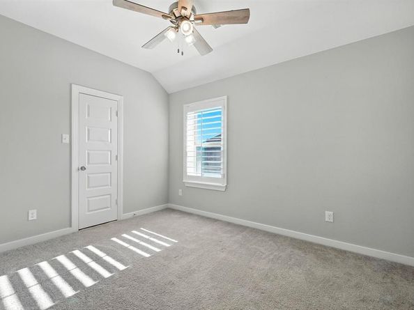 813  Glen Crossing Drive , Celina Texas 75009