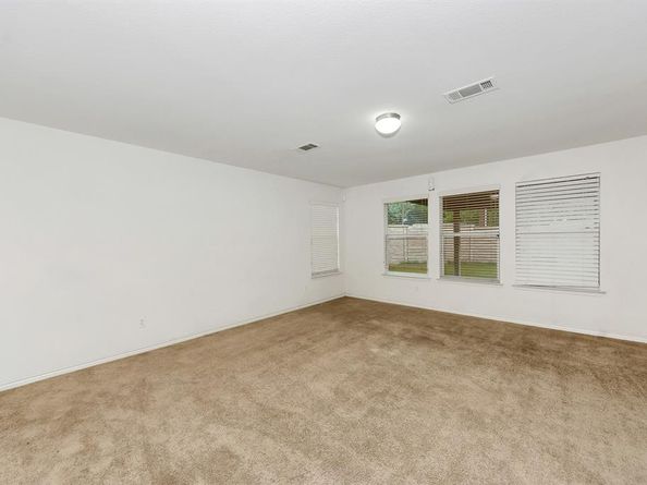 6021  Lucas Court , Fort Worth Texas 76119