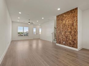 1733 W Cantey Street , Fort Worth Texas 76110