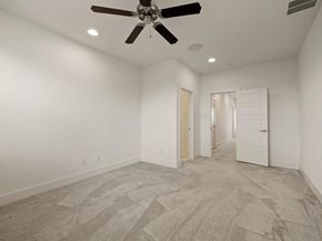 1733 W Cantey Street , Fort Worth Texas 76110