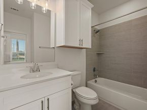 1733 W Cantey Street , Fort Worth Texas 76110