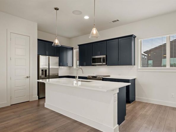 1733 W Cantey Street , Fort Worth Texas 76110