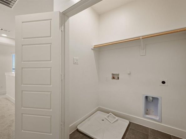 1733 W Cantey Street , Fort Worth Texas 76110