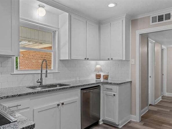 5313  Keswick Avenue , Fort Worth Texas 76133