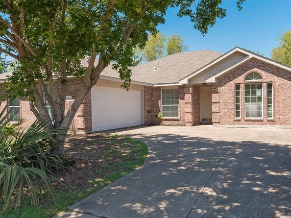 3302  Sewell Drive , Sachse Texas 75048