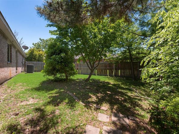 3302  Sewell Drive , Sachse Texas 75048