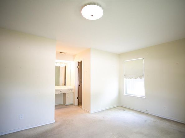 10210 E Lake Highlands  , Dallas Texas 75218