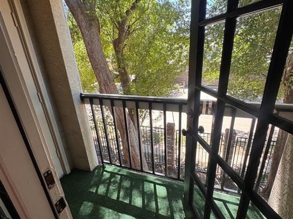 4800 W Lovers Lane  212, Dallas Texas 75209