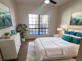 4800 W Lovers Lane  212, Dallas Texas 75209