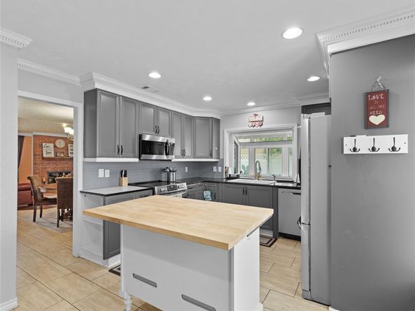 2524  Rosebud Court , Carrollton Texas 75006