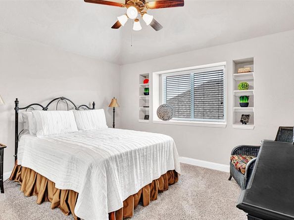 2305  Kemerton  , Plano Texas 75025