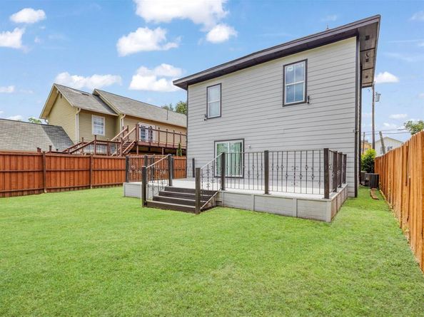 3708  Colonial Avenue , Dallas Texas 75215