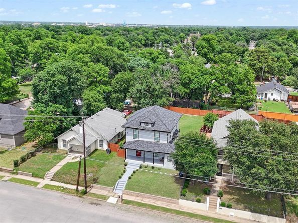 3708  Colonial Avenue , Dallas Texas 75215