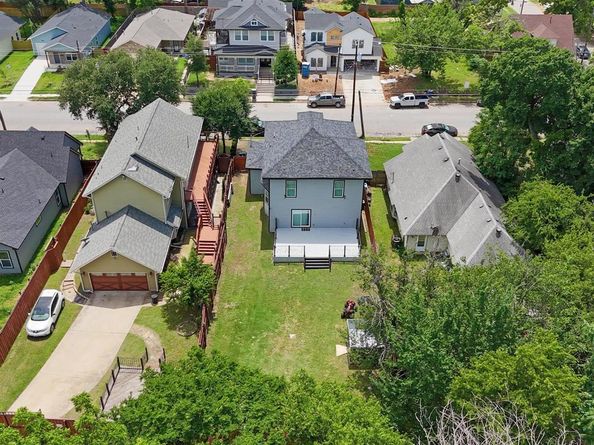 3708  Colonial Avenue , Dallas Texas 75215