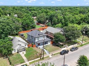 3708  Colonial Avenue , Dallas Texas 75215