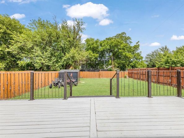 3708  Colonial Avenue , Dallas Texas 75215