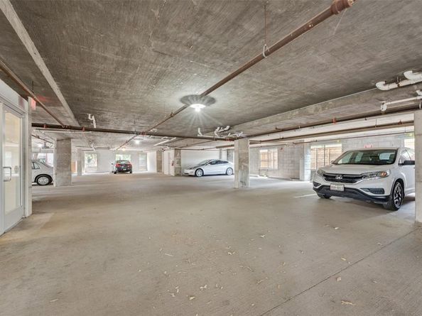 3025  Bryan Street  1F, Dallas Texas 75204