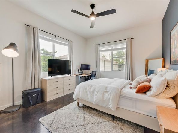 3025  Bryan Street  1F, Dallas Texas 75204