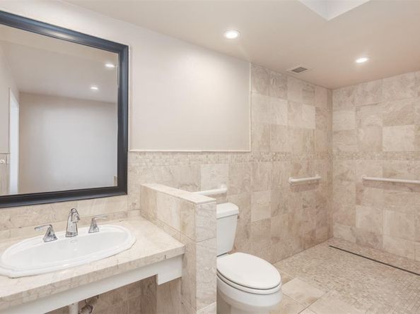 6335 W Northwest Highway  1314, Dallas Texas 75225