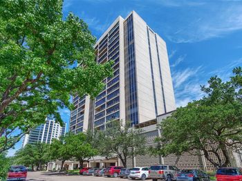 6335 W Northwest Highway 