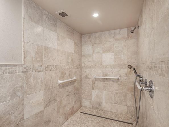 6335 W Northwest Highway  1314, Dallas Texas 75225