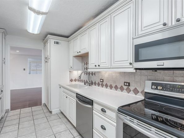 6335 W Northwest Highway  1314, Dallas Texas 75225