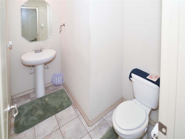 1077  Meadow Scape Drive , Fort Worth Texas 76028