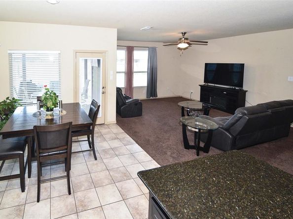 1077  Meadow Scape Drive , Fort Worth Texas 76028