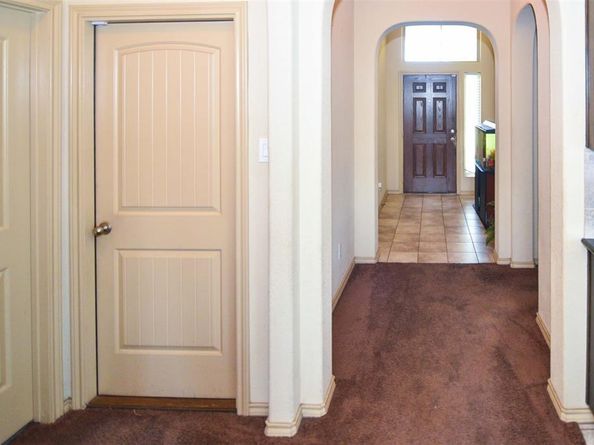 1077  Meadow Scape Drive , Fort Worth Texas 76028