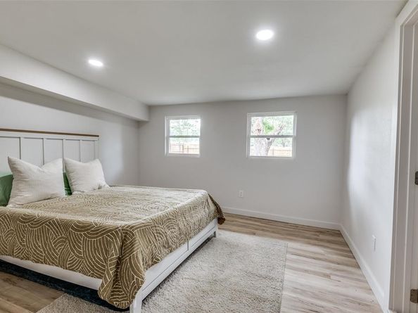 122  Wallace Drive , Garland Texas 75041