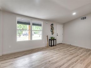 122  Wallace Drive , Garland Texas 75041