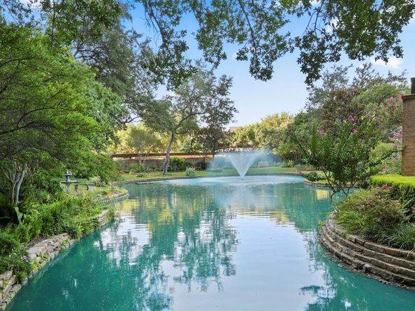 5200  Keller Springs Road  330, Dallas Texas 75248