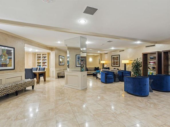 5200  Keller Springs Road  330, Dallas Texas 75248