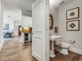 3303  Blackburn Street  308, Dallas Texas 75204
