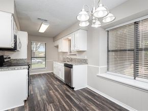 1602  Walker Drive , Carrollton Texas 75007