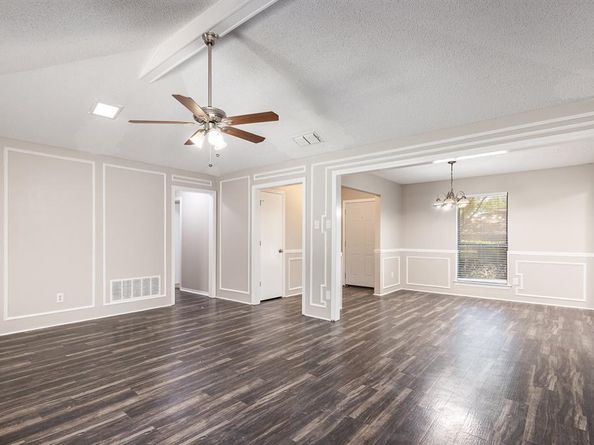 1602  Walker Drive , Carrollton Texas 75007