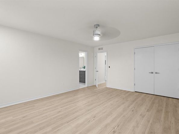 13123  Roaring Springs Lane , Dallas Texas 75240