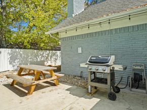 742  Austrian Road , Grand Prairie Texas 75050